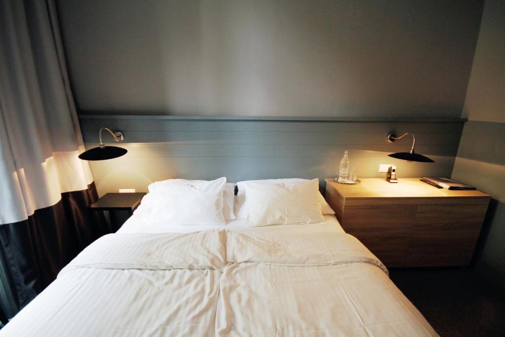 Saint Shermin Bed Breakfast & Champagne Wien Exteriör bild