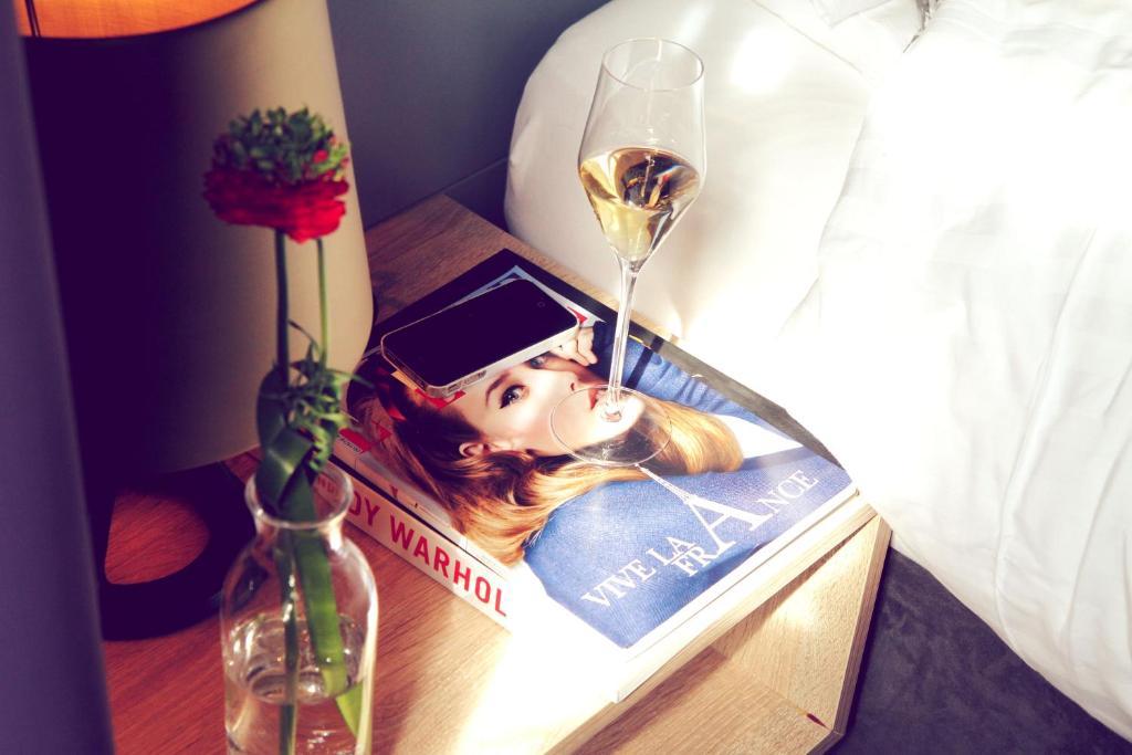 Saint Shermin Bed Breakfast & Champagne Wien Exteriör bild