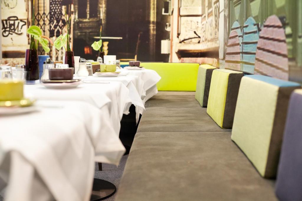 Saint Shermin Bed Breakfast & Champagne Wien Exteriör bild